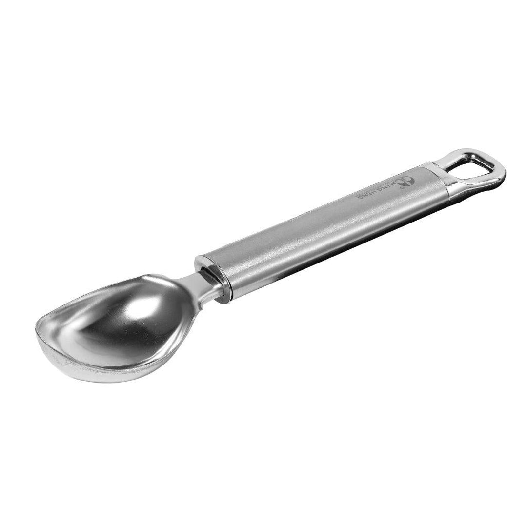 Classic Homeware & Gifts Facebook ad: Everything your kitchen needs in one place.
