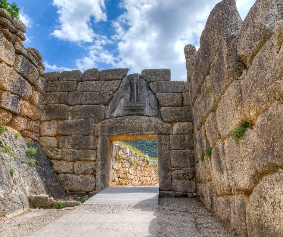 Hellenic Heritage Facebook ad: Discover the stories behind Greece’s cultural heritage.