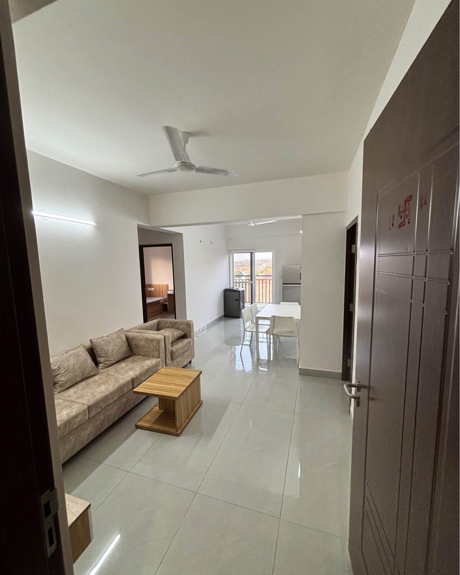 Fahad Khan Facebook ad: 3 beds 2 bathrooms, Flat