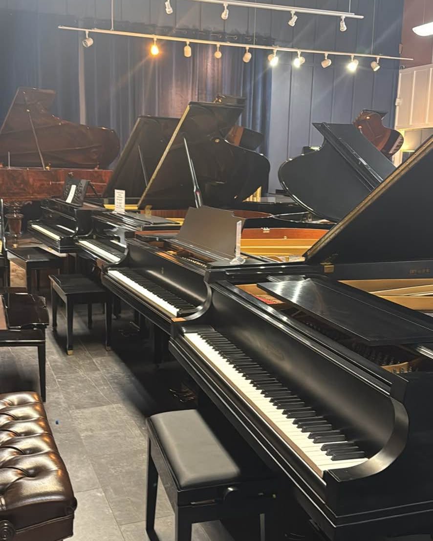 Ingrid Kraft Facebook ad: Piano store closing