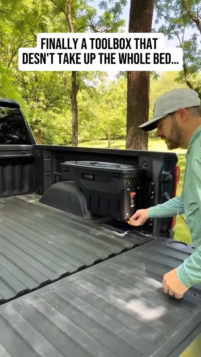 Shoptemu Facebook ad: Space-saving truck storage
