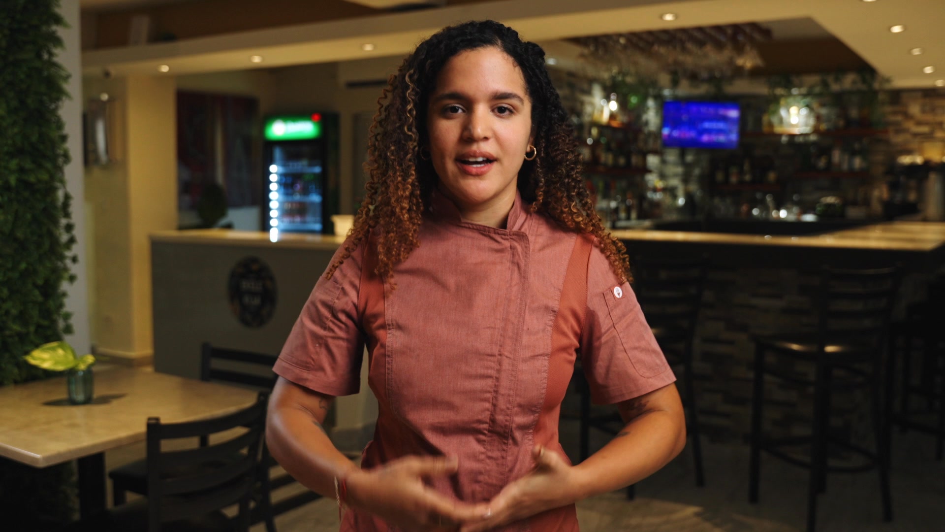 B2B Merchants Puerto Rico Facebook ad: Conoce el testimonio de Paola Lucas, chef y…