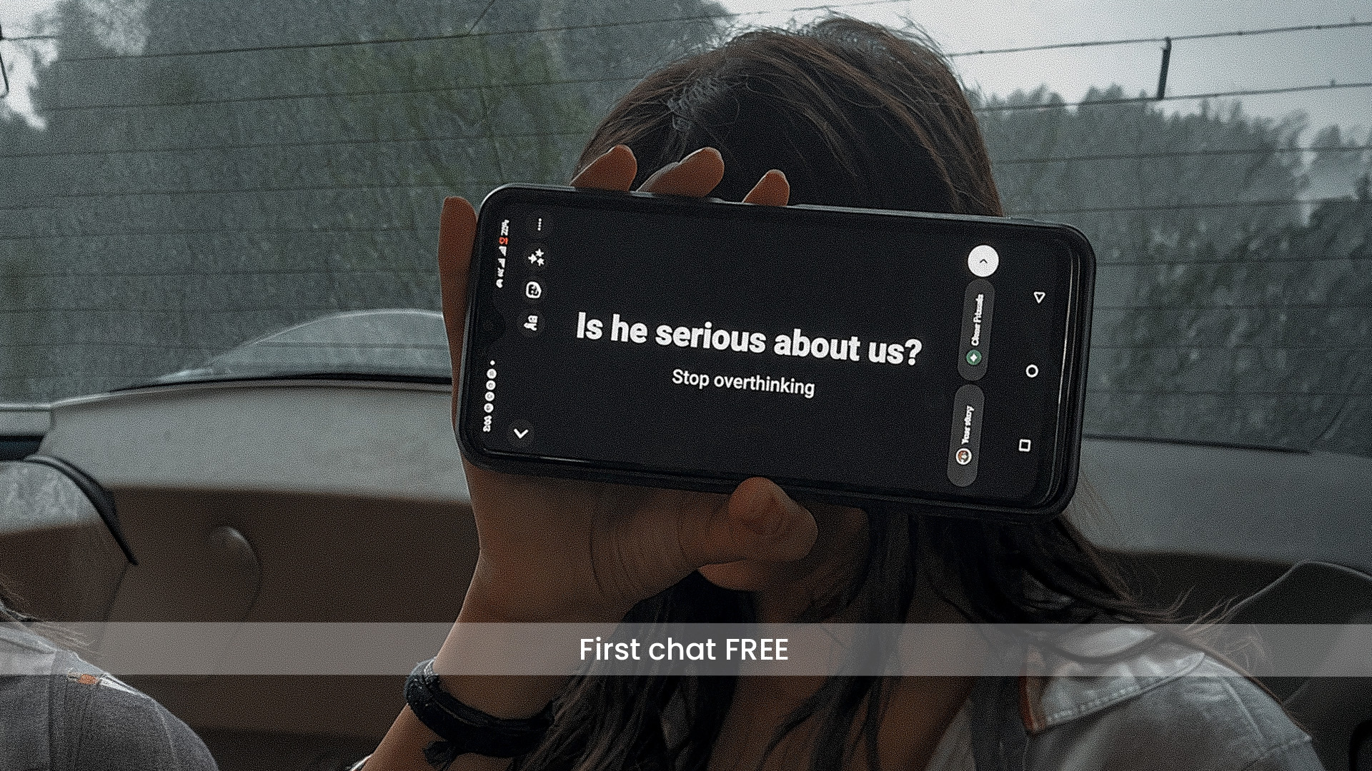 Astrotalk Facebook ad: First Chat FREE