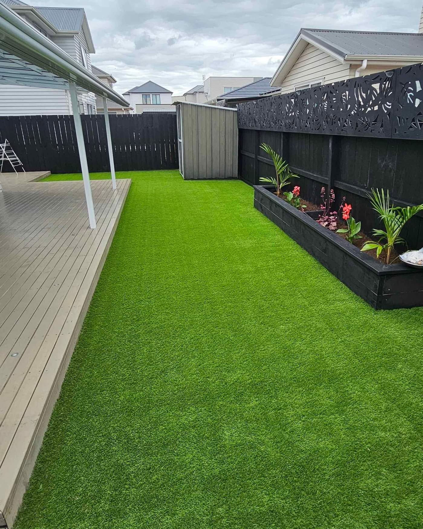 Amar Oberoi Facebook ad: Artificial turf grass