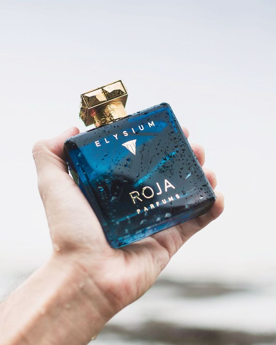ART OF SCENT Facebook ad: DISCOVER ROJA PARFUMS