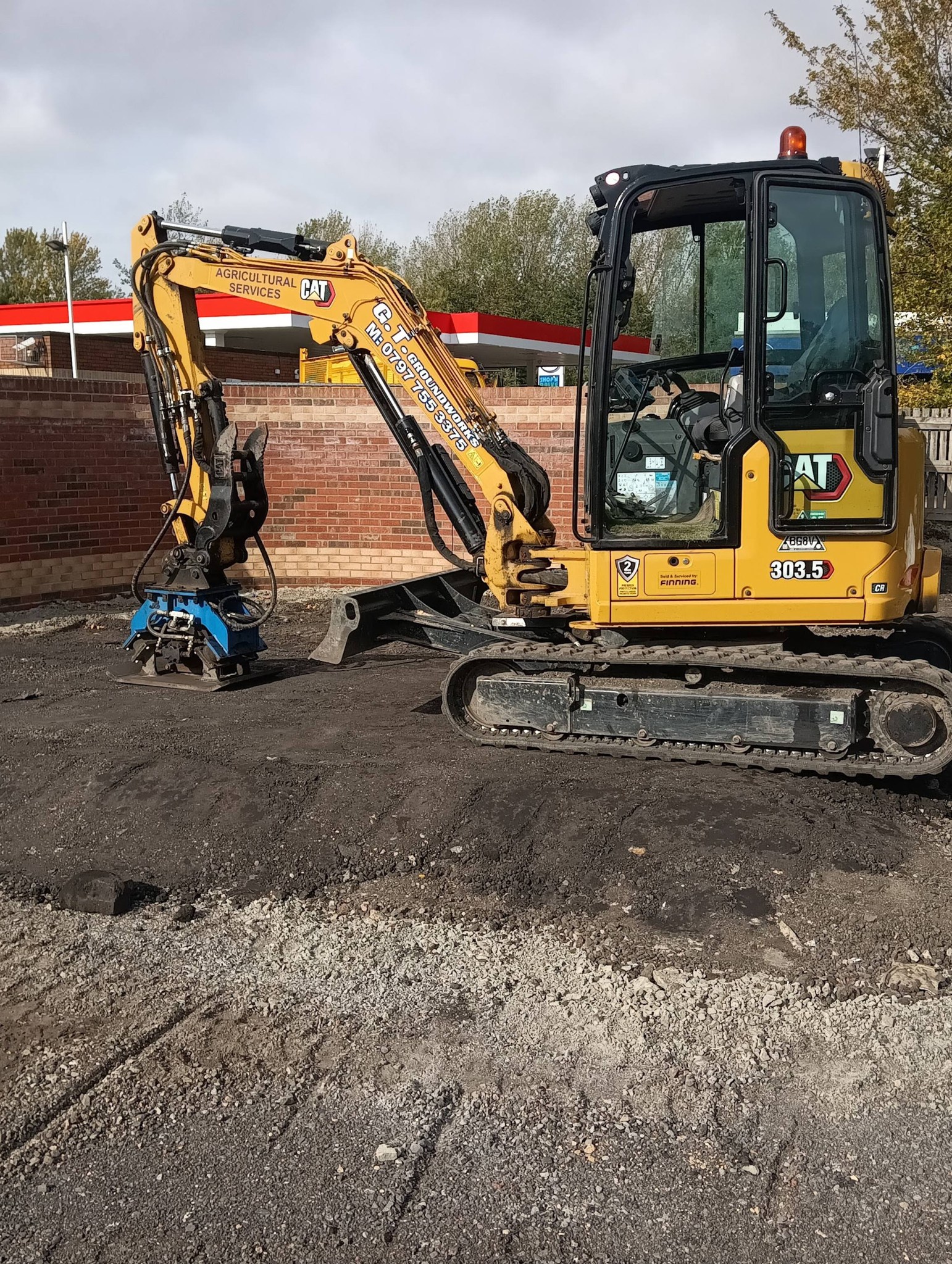 GT Groundworks for hires Facebook ad: For hire co Durham north east with operator…