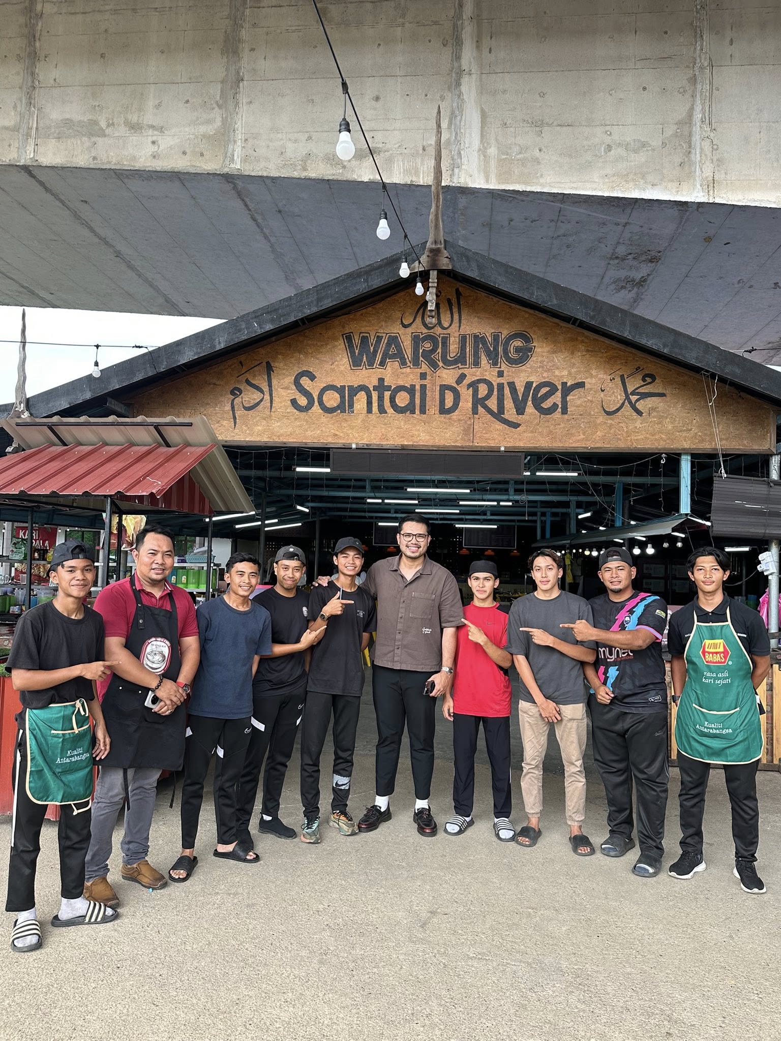 Warung Santai D'River Facebook ad