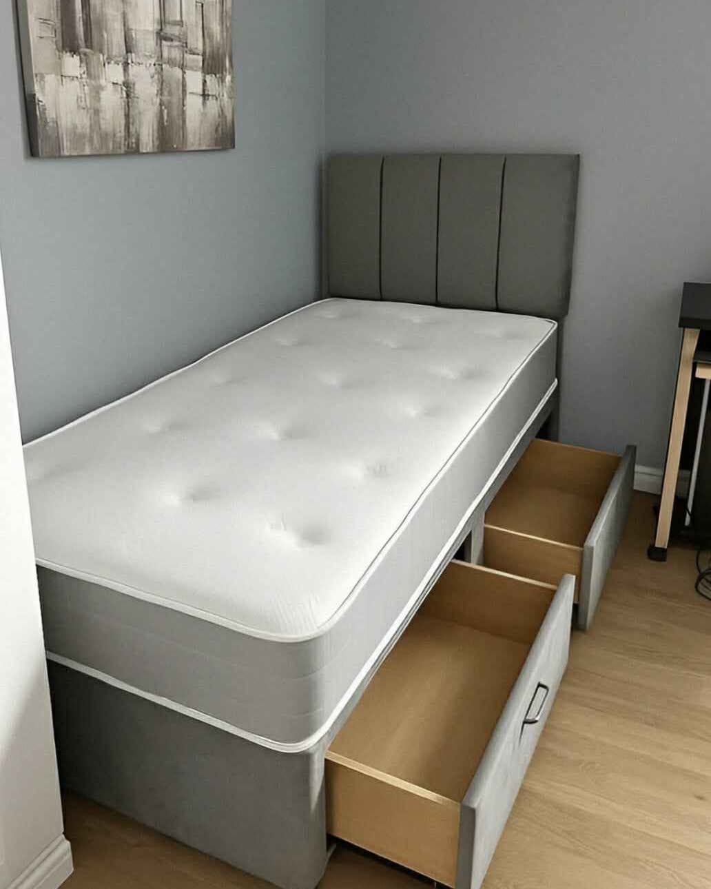 James Williams Facebook ad: Brand New Single Divan Bed With Thick Full Foam Mattress |…