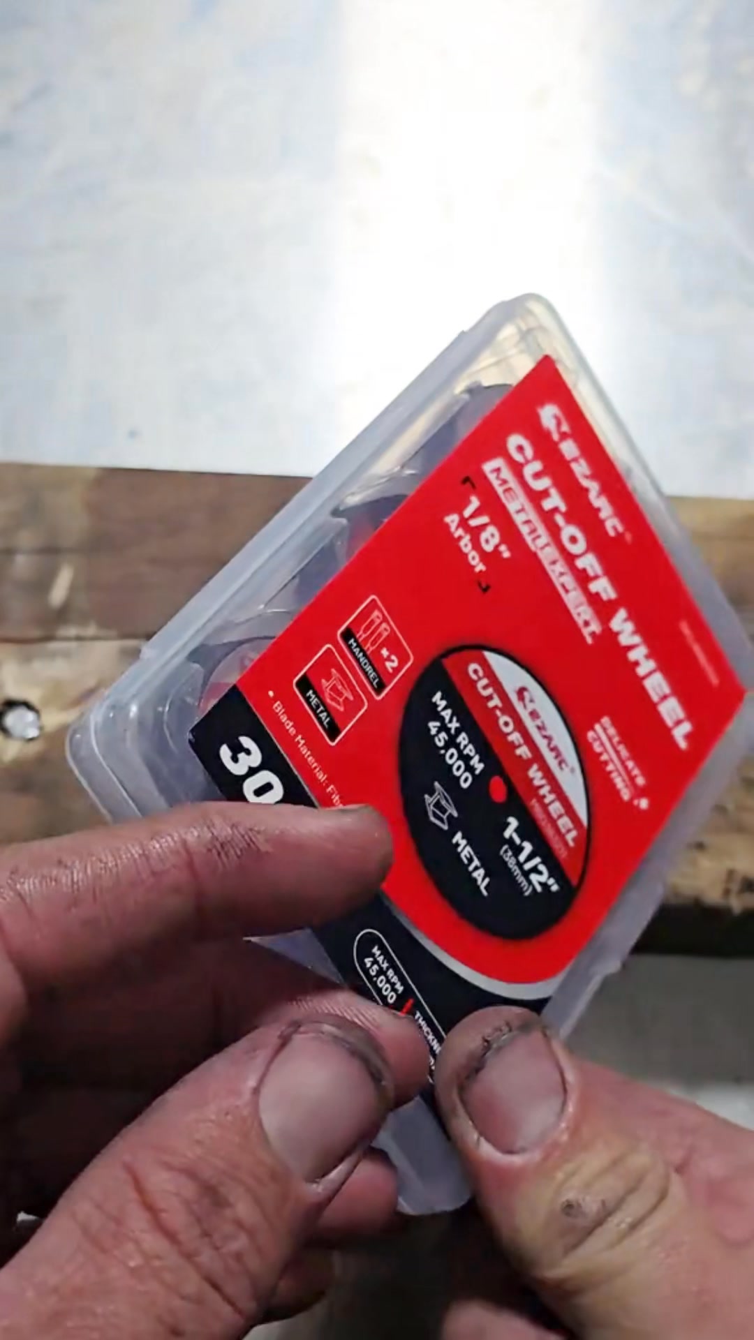 EZARC Facebook ad: 30PCS Cutting Disc For rotary tool Sold a lot recently!