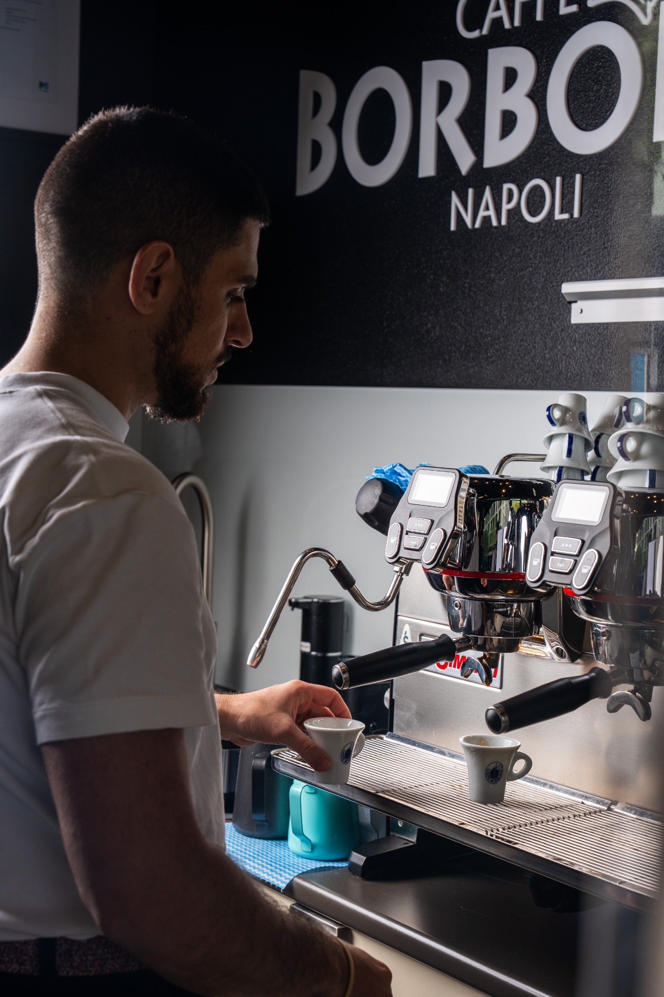 Assaggia Facebook ad: Bring the soul of Naples to your home…