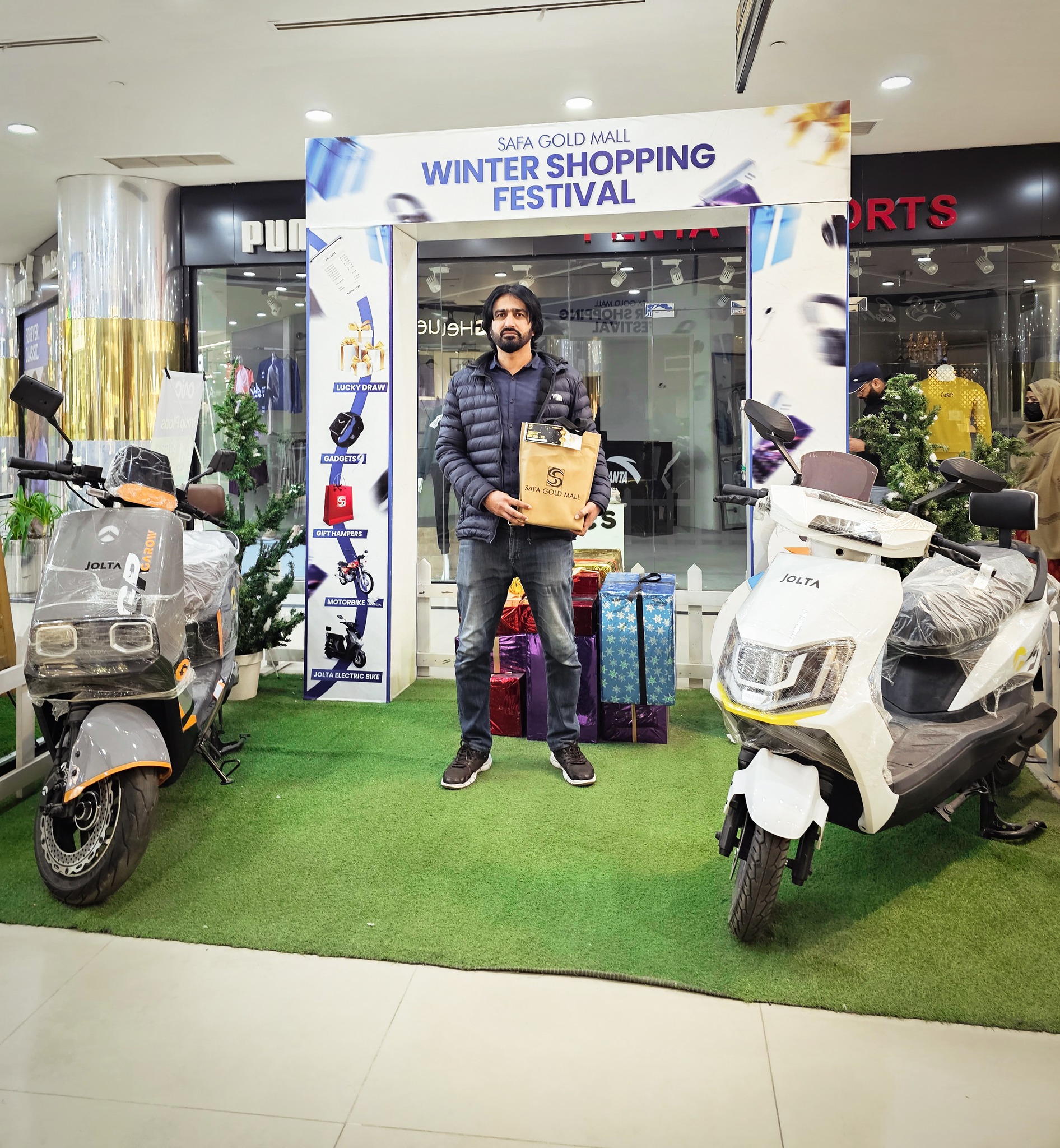 SAFA GOLD MALL Facebook ad: Lucky Draw Winner!