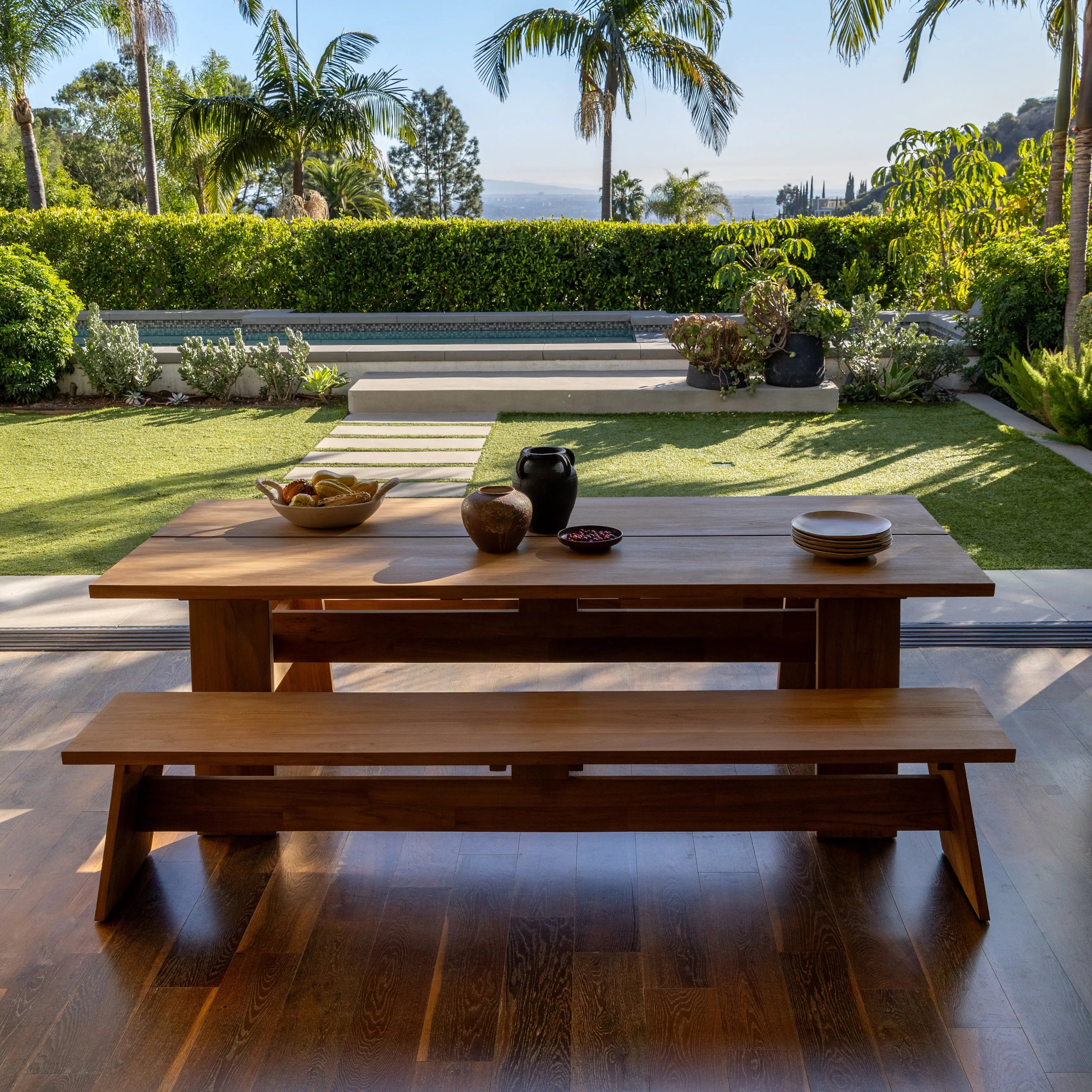 Teak Warehouse Facebook ad