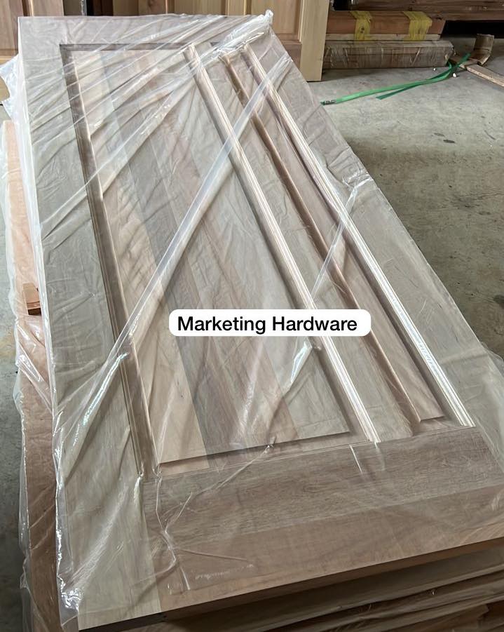 Marketing Hardware Facebook ad