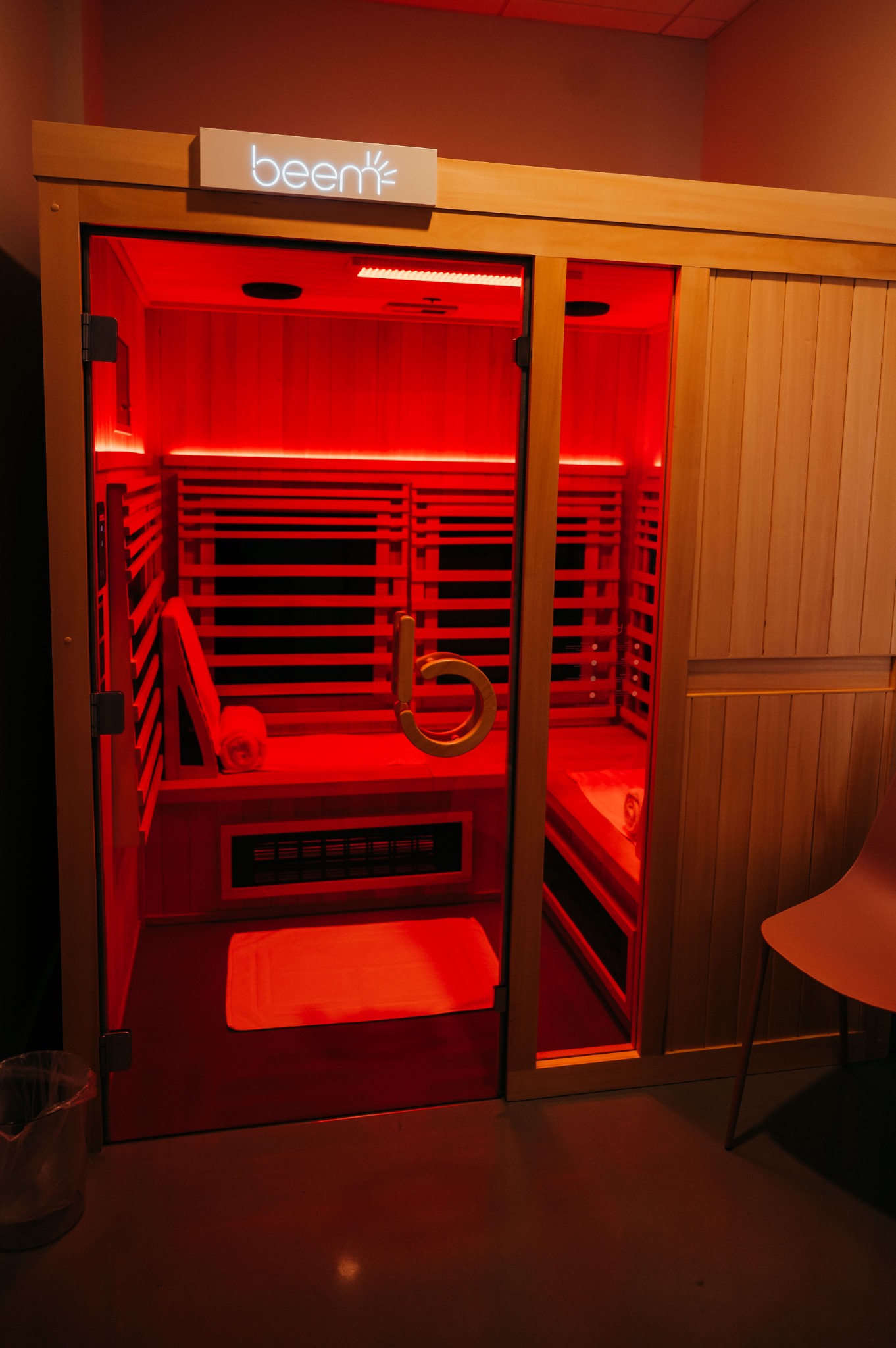 Beem Light Sauna River Oaks Facebook ad from Aug 3, 2026