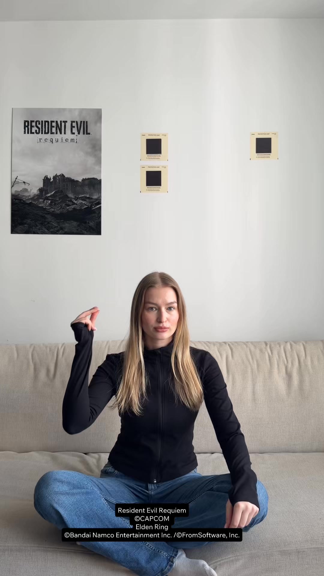 Displate Facebook ad: Metal Posters