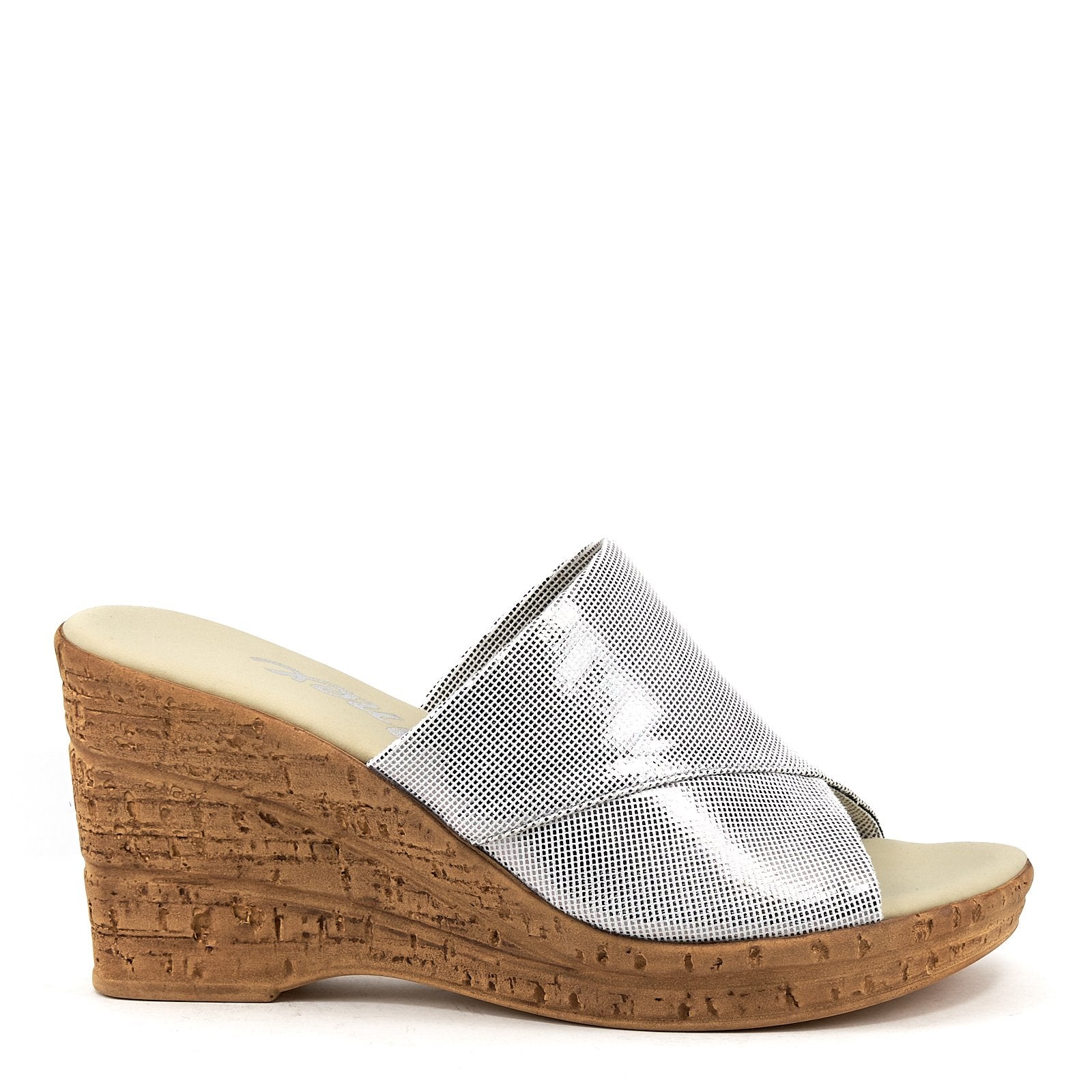 Onex Shoes Facebook ad: A distinct difference in quality and comfort is…