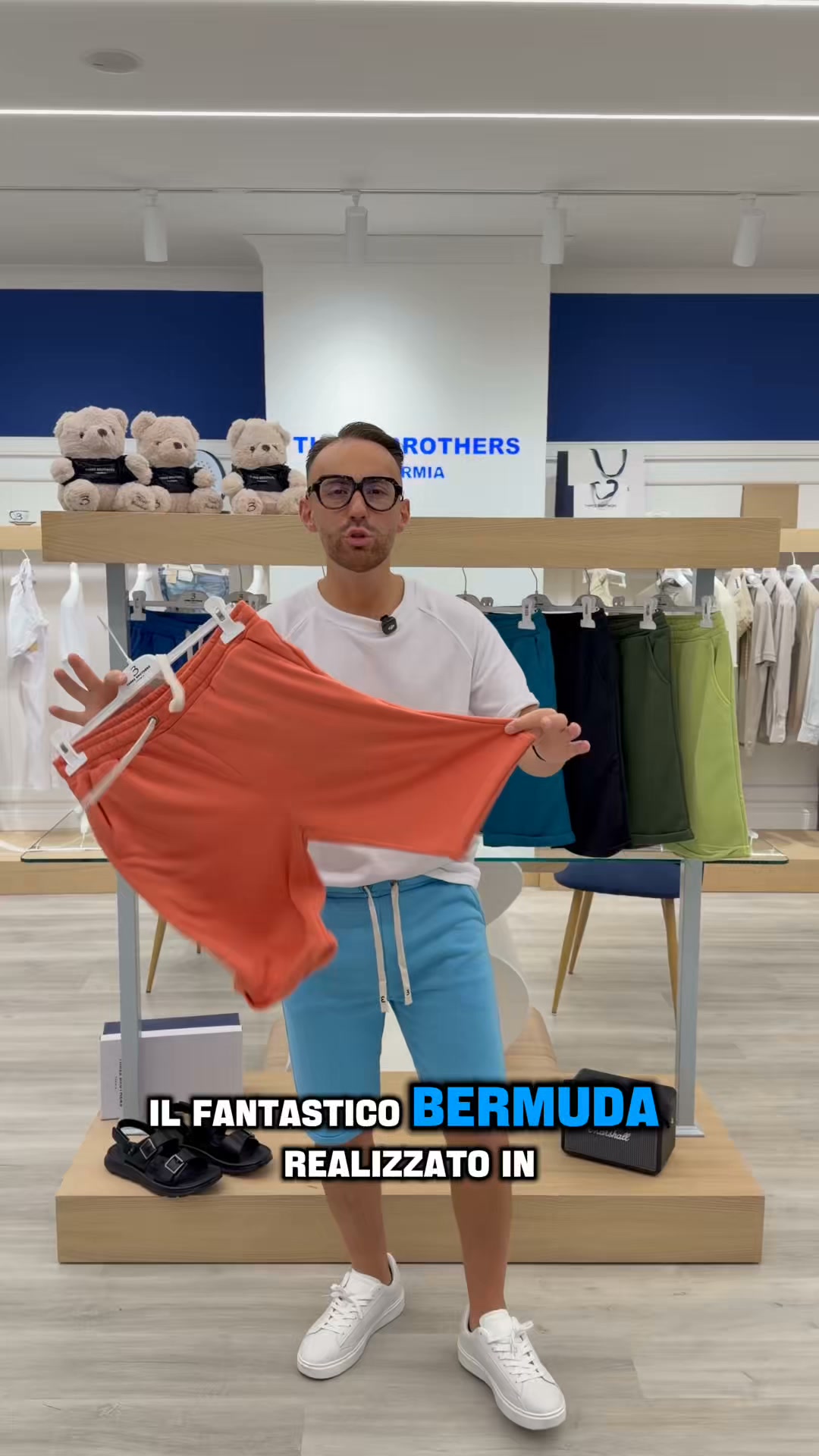 Three Brothers Formia Facebook ad: 2 BERMUDA €20