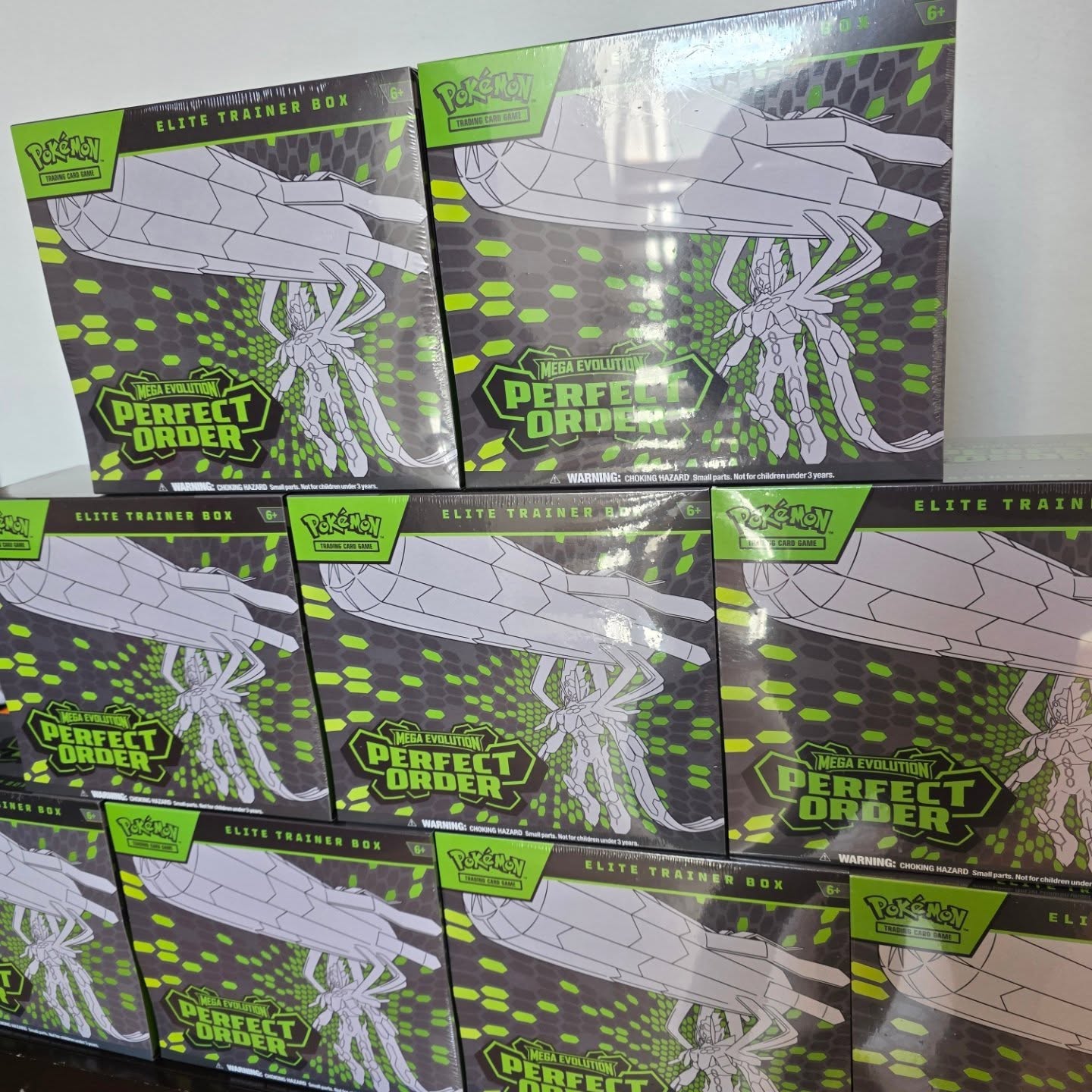 kingpanda_tcg Facebook ad: Amigos, tenemos en venta los siguientes productos para…