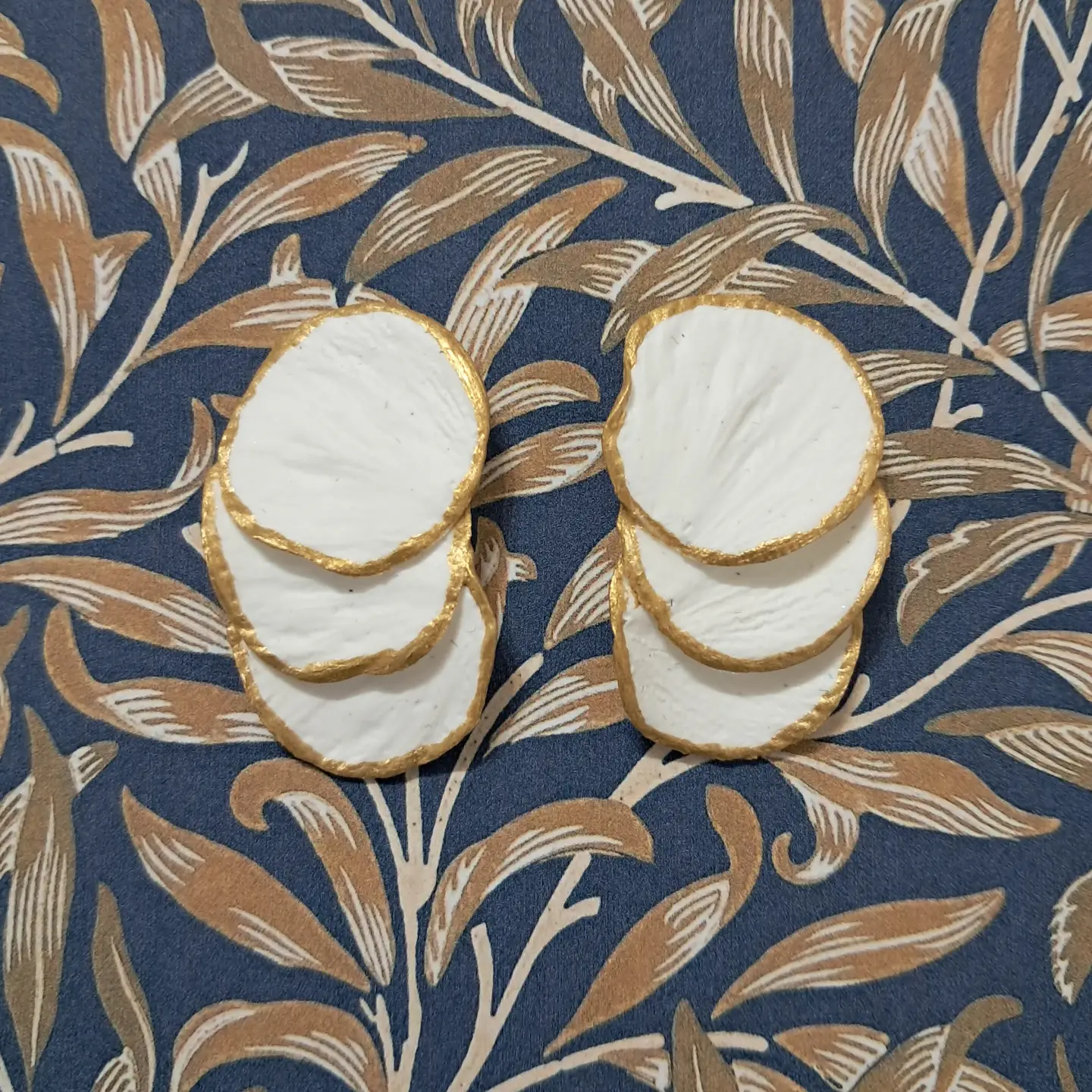 Belén Pineda - Pendientes artesanales Facebook ad: A veces lo más sencillo es lo más…