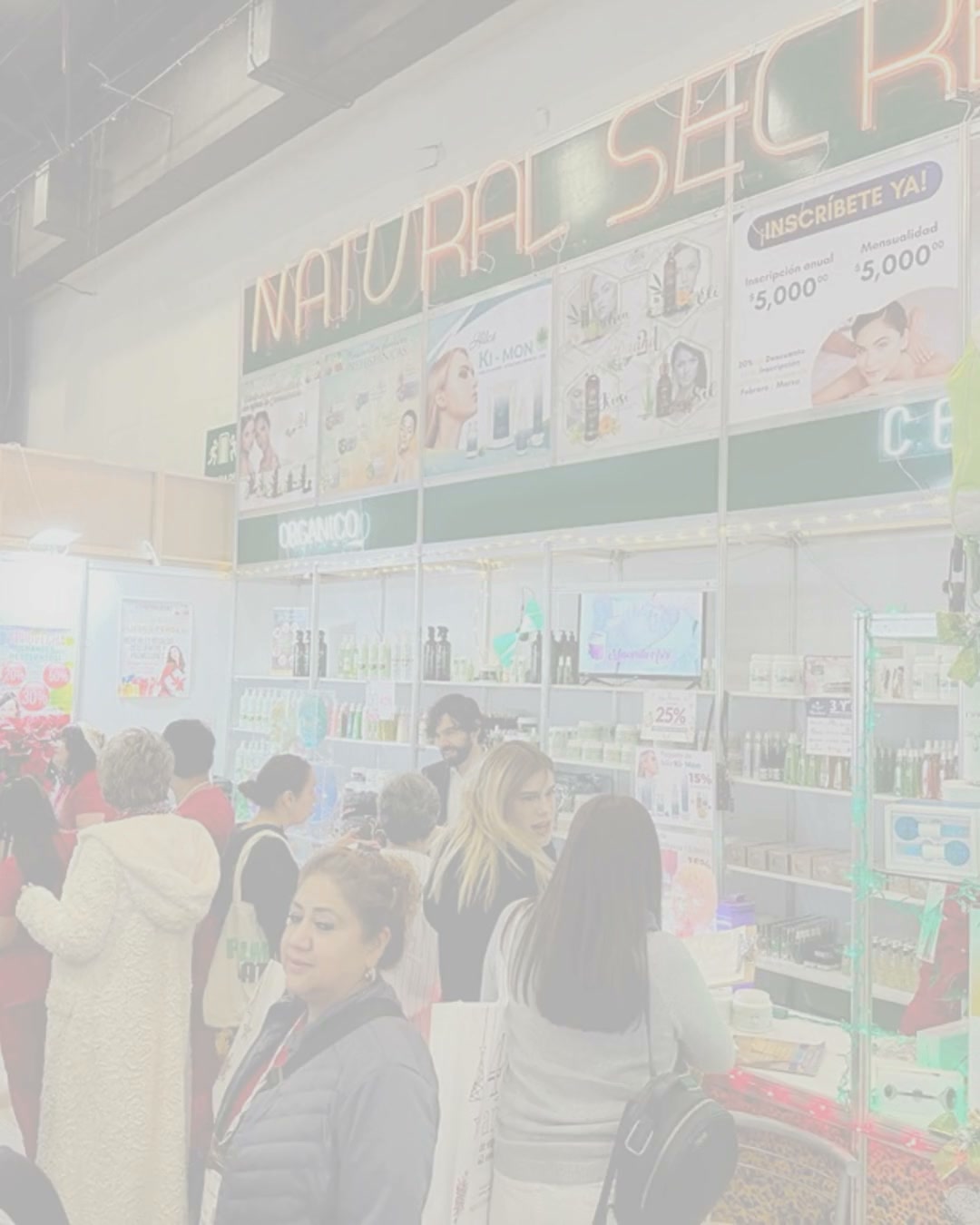 Expo Cosmetología y Estética Facebook ad: 𝟮𝟵 𝘆 𝟯𝟬 𝗱𝗲 𝗻𝗼𝘃𝗶𝗲𝗺𝗯𝗿𝗲 𝗱𝗲 𝟮𝟬𝟮𝟲