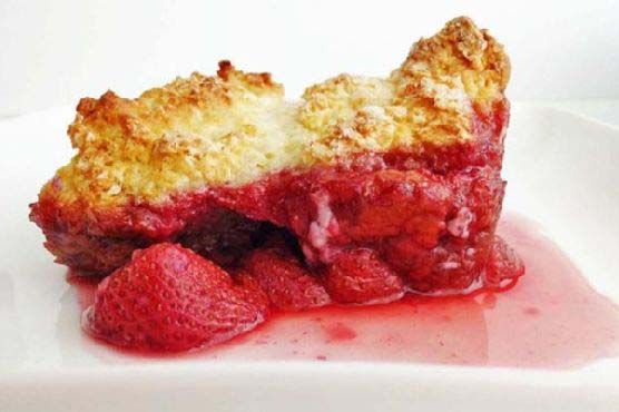Home Recipe Fun Facebook ad: Strawberry Shortcake Cobbler