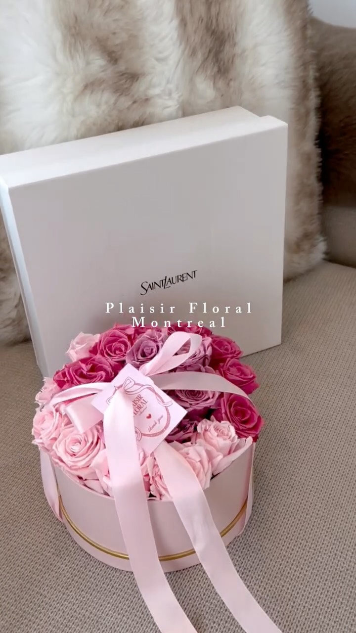 Plaisir Floral - Montréal Facebook ad: Eternal flowers for eternal love Delivered straight to…