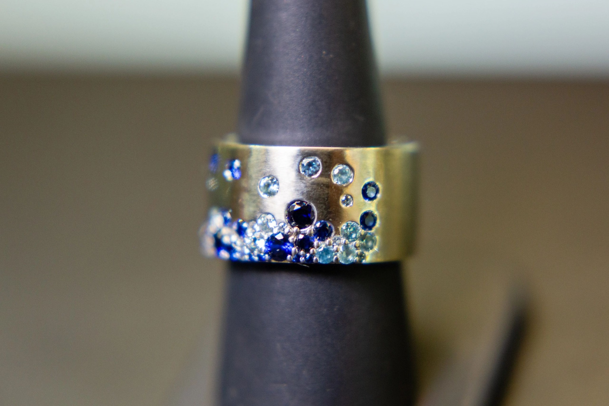 Danny's Jewelry Facebook ad: Custom Jewelry Crafted Just for You!