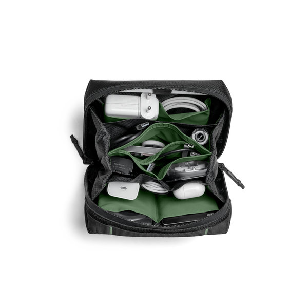 DailyObjects Facebook ad: Lifestyle & Tech accessories by DailyObjects!