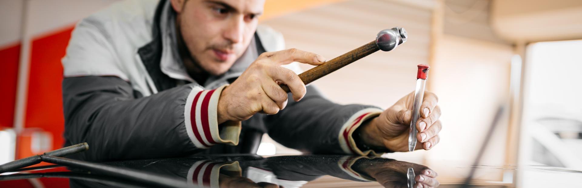 Hello Franchise Facebook ad: Créez votre entreprise de débossellage sans peinture pour…
