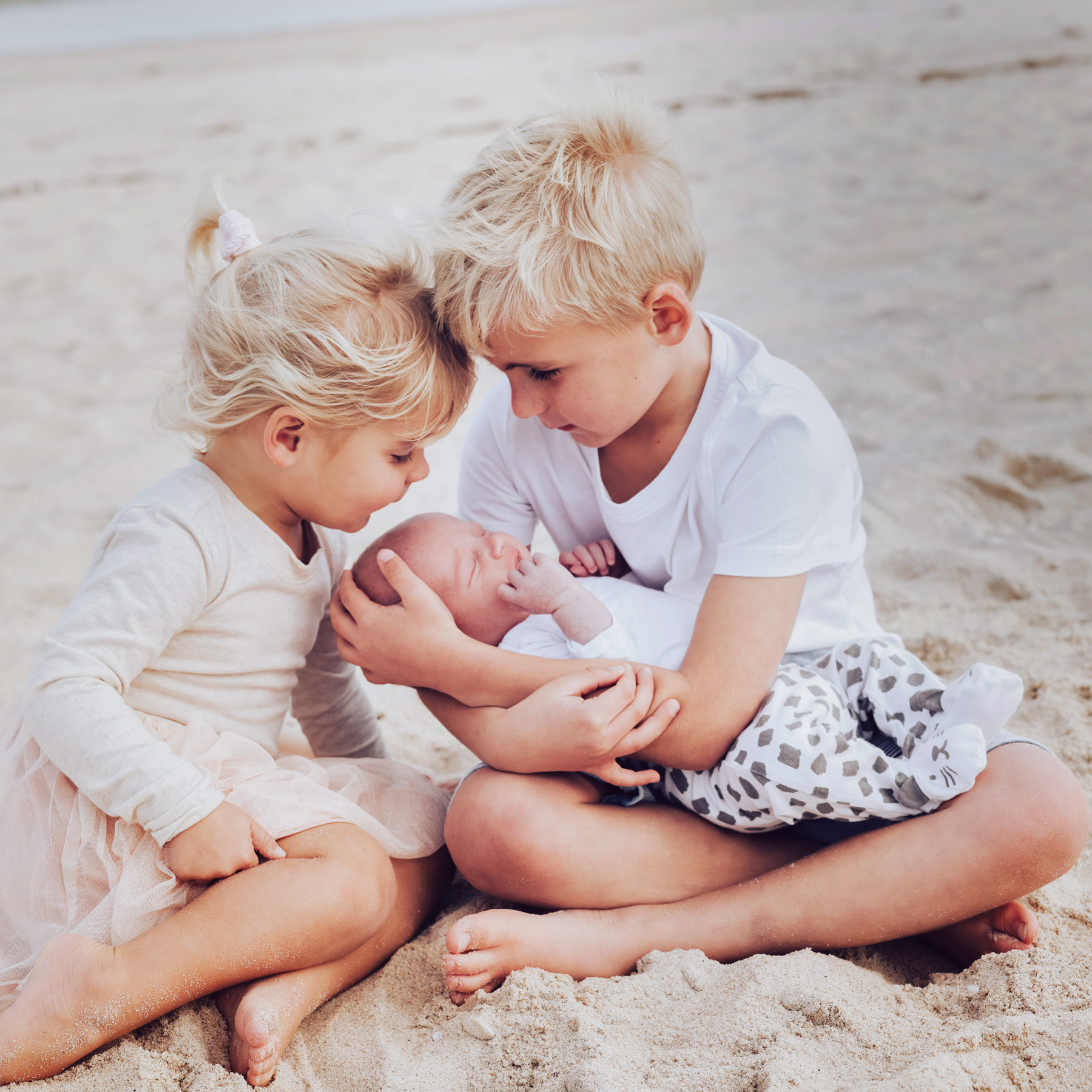 Good Life Portraits Facebook ad: Location Portrait Give away $2195