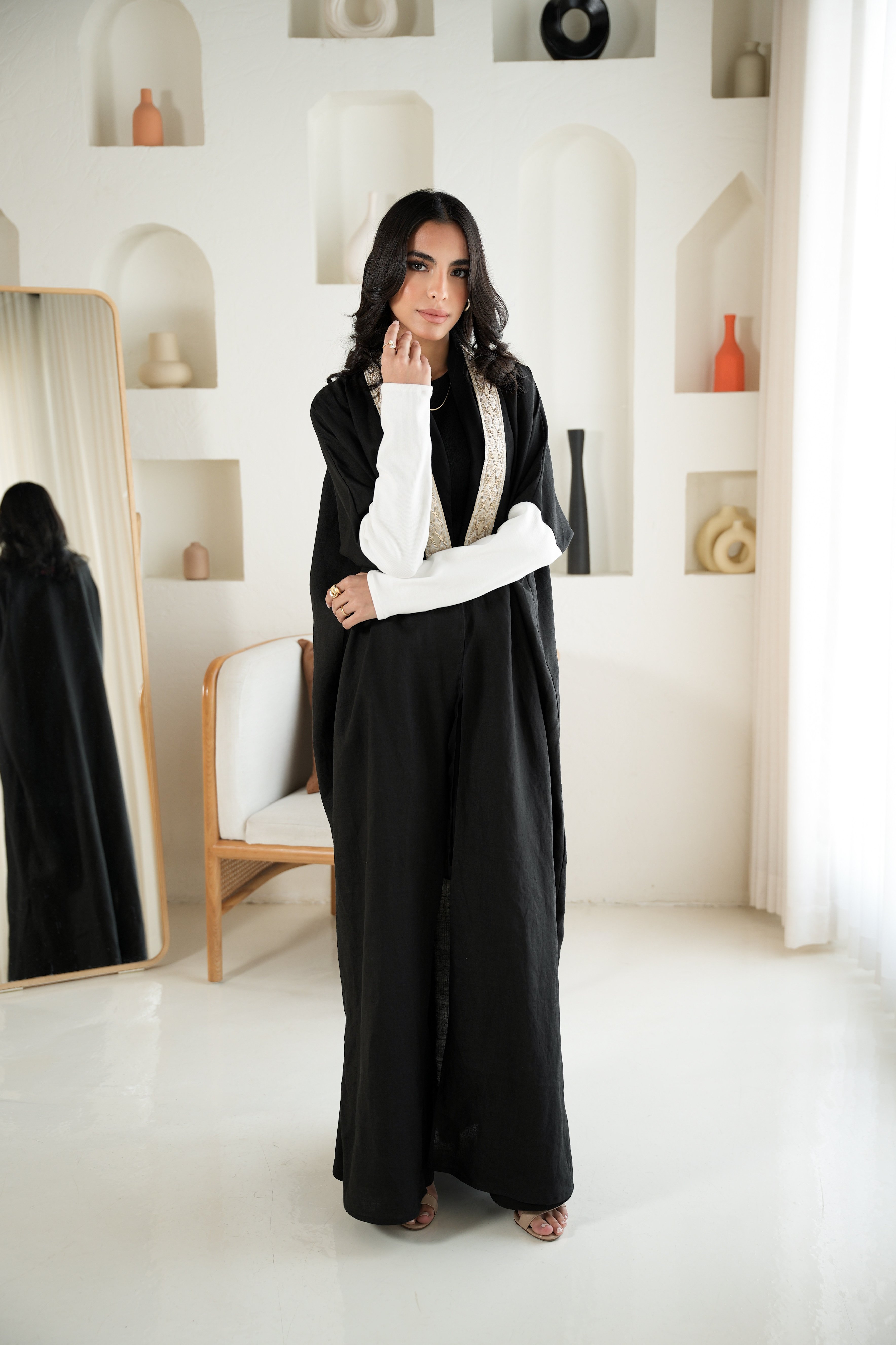 Tess3a Abayas Facebook ad: خصم سريع! استخدمي كود TS20 واحصلي على خصم…