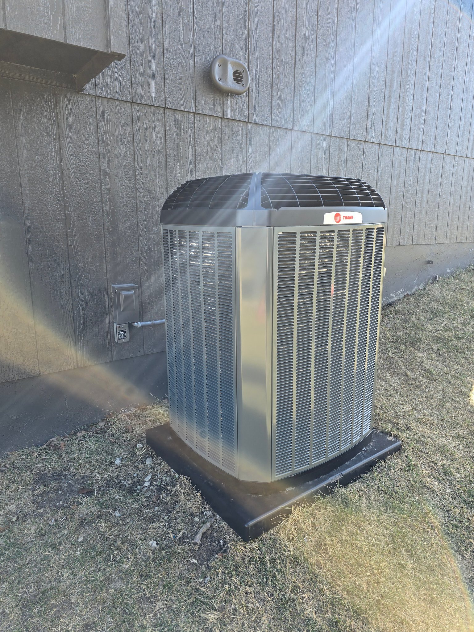 KC Prestige HVAC Facebook ad: Upgrade to the Best, Trane High-Efficiency Comfort Systems