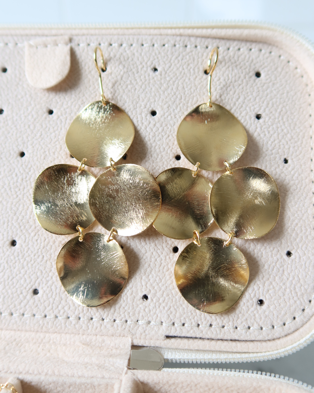 Marcia Moran Facebook ad: No look is complete without jewelry.