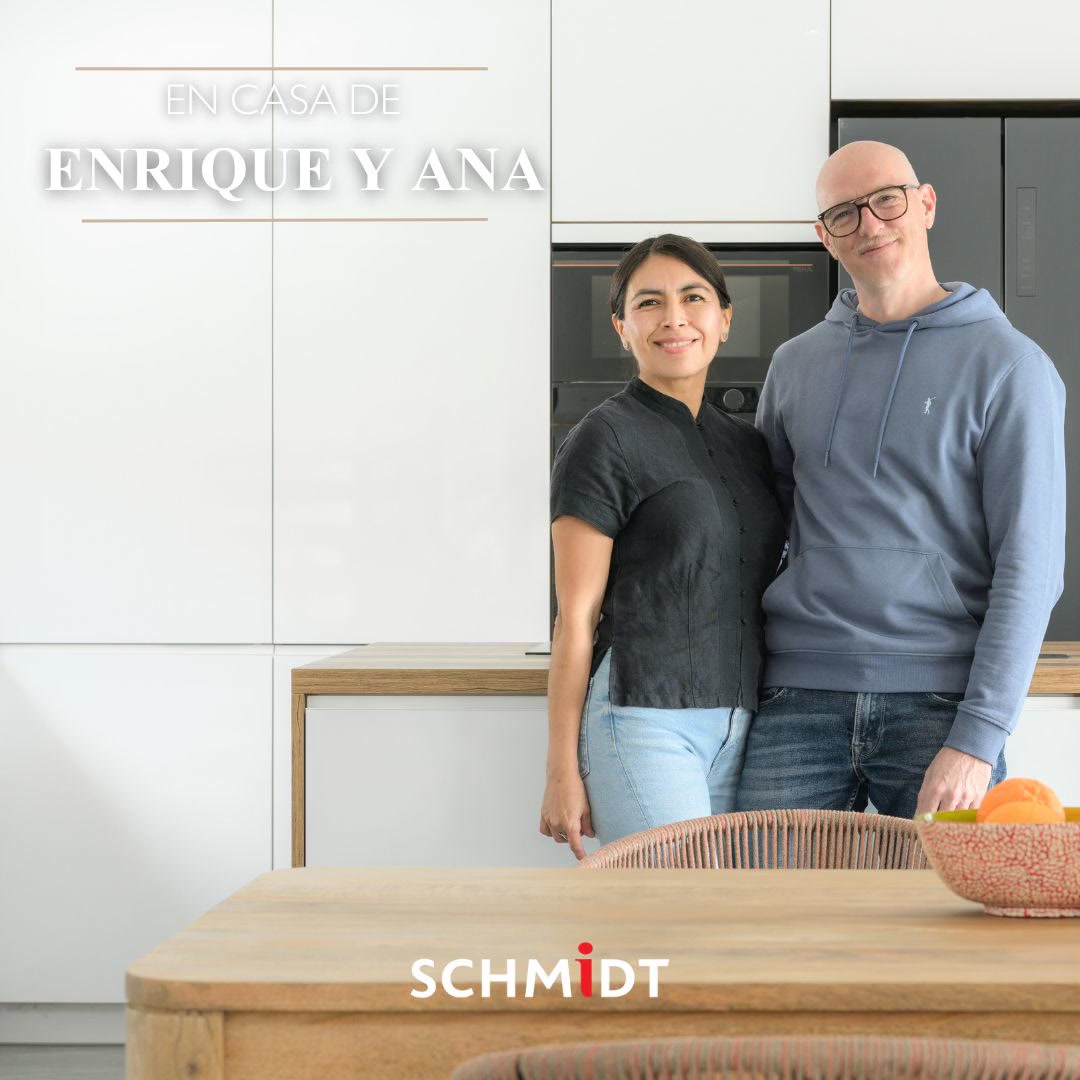 Schmidt Facebook ad: Diseños reales