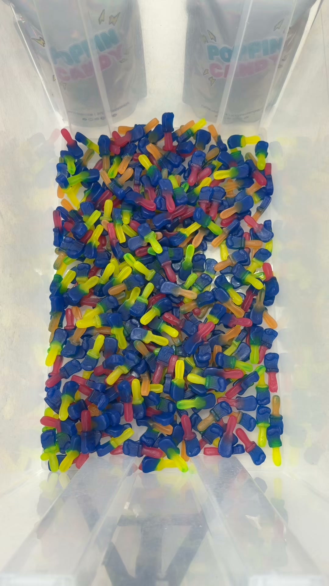 Poppin Candy Facebook ad: Hundreds of top-tier candies