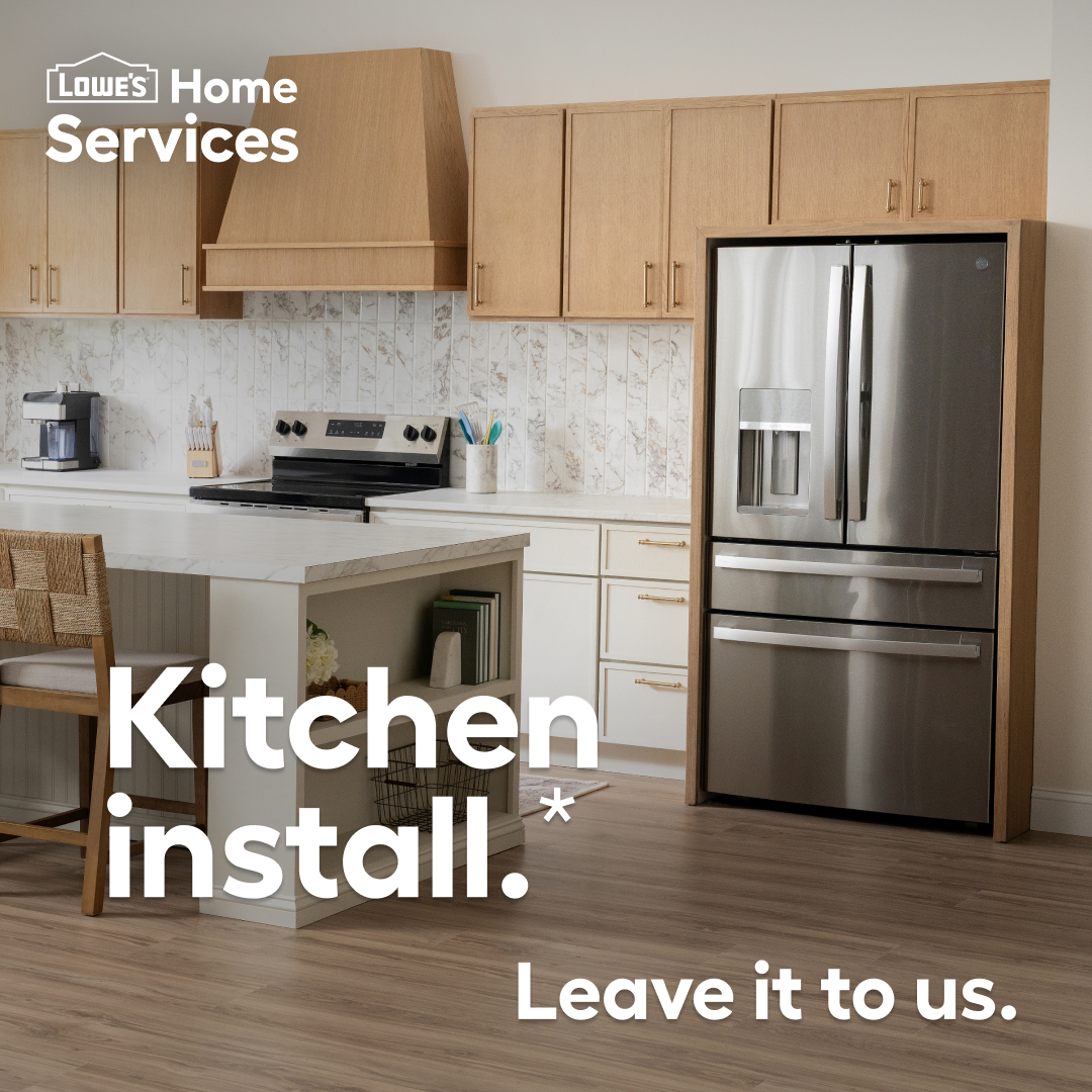 Lowe's Home Improvement Facebook ad: FREE design quote.