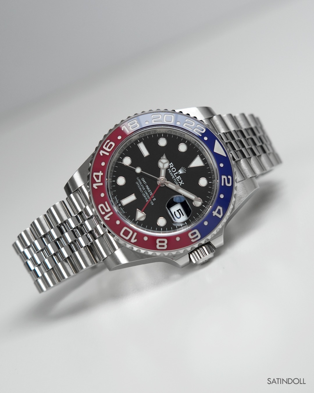 俊豪腕表 Facebook ad: BLACK FRIDAY - HUGE SALE ON LUXURY WATCHES!