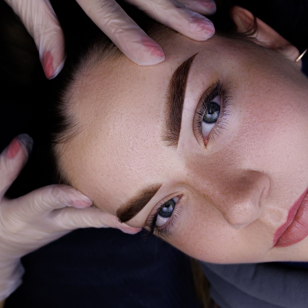 Tamara Spina Microblading e pmu Facebook ad