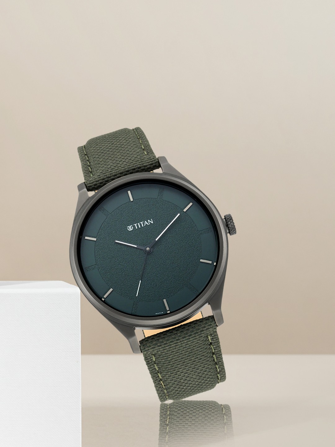 Best watches Facebook ad