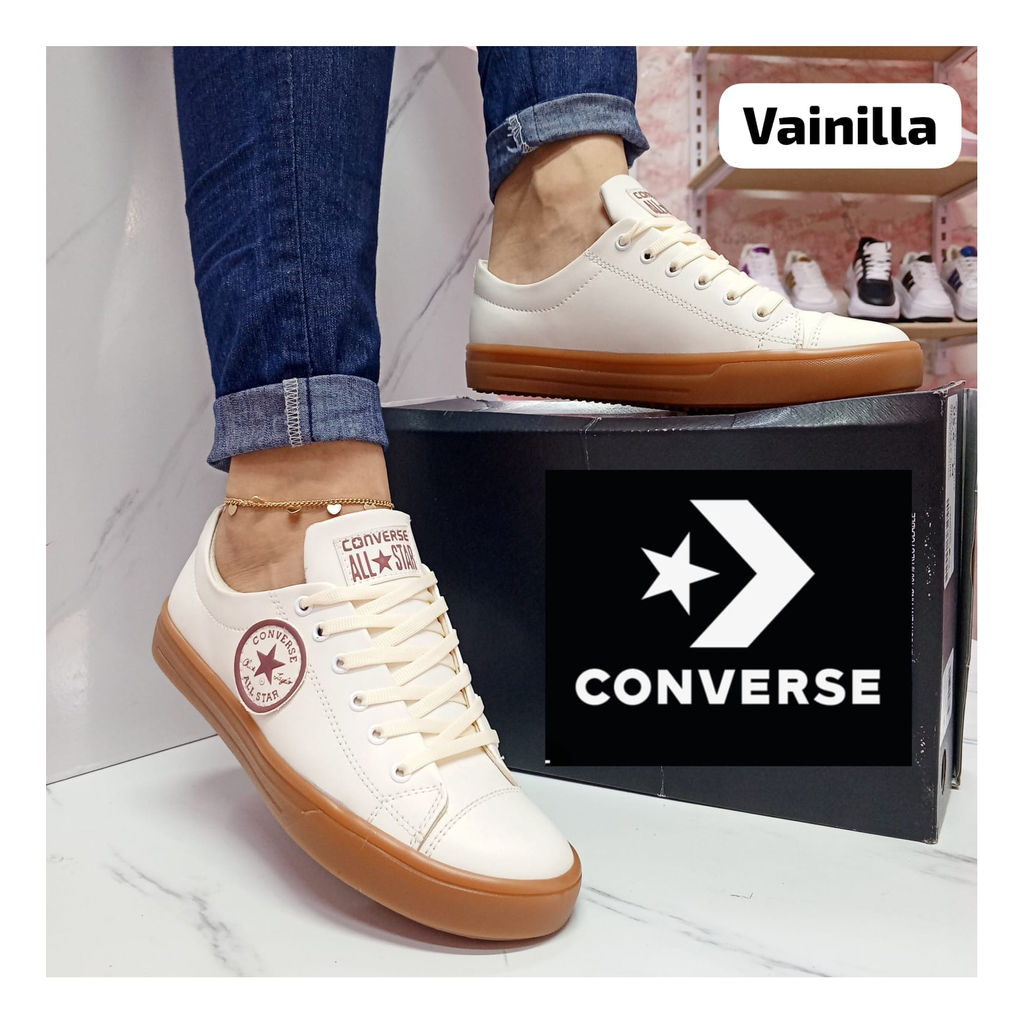 Botines Latinas Colombia Facebook ad