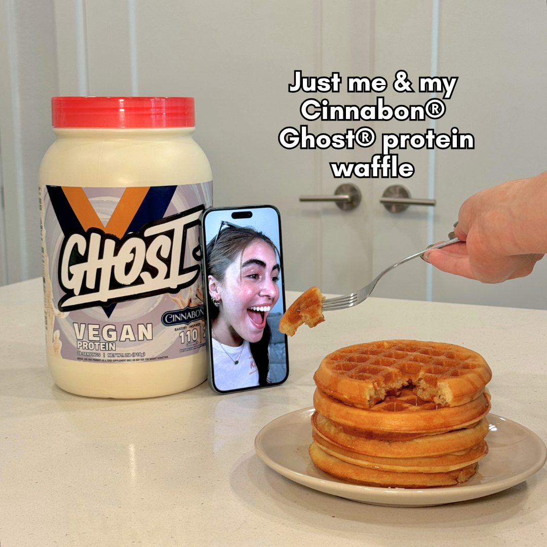 Cinnabon Facebook ad: Add a touch of Cinnabon to your daily…