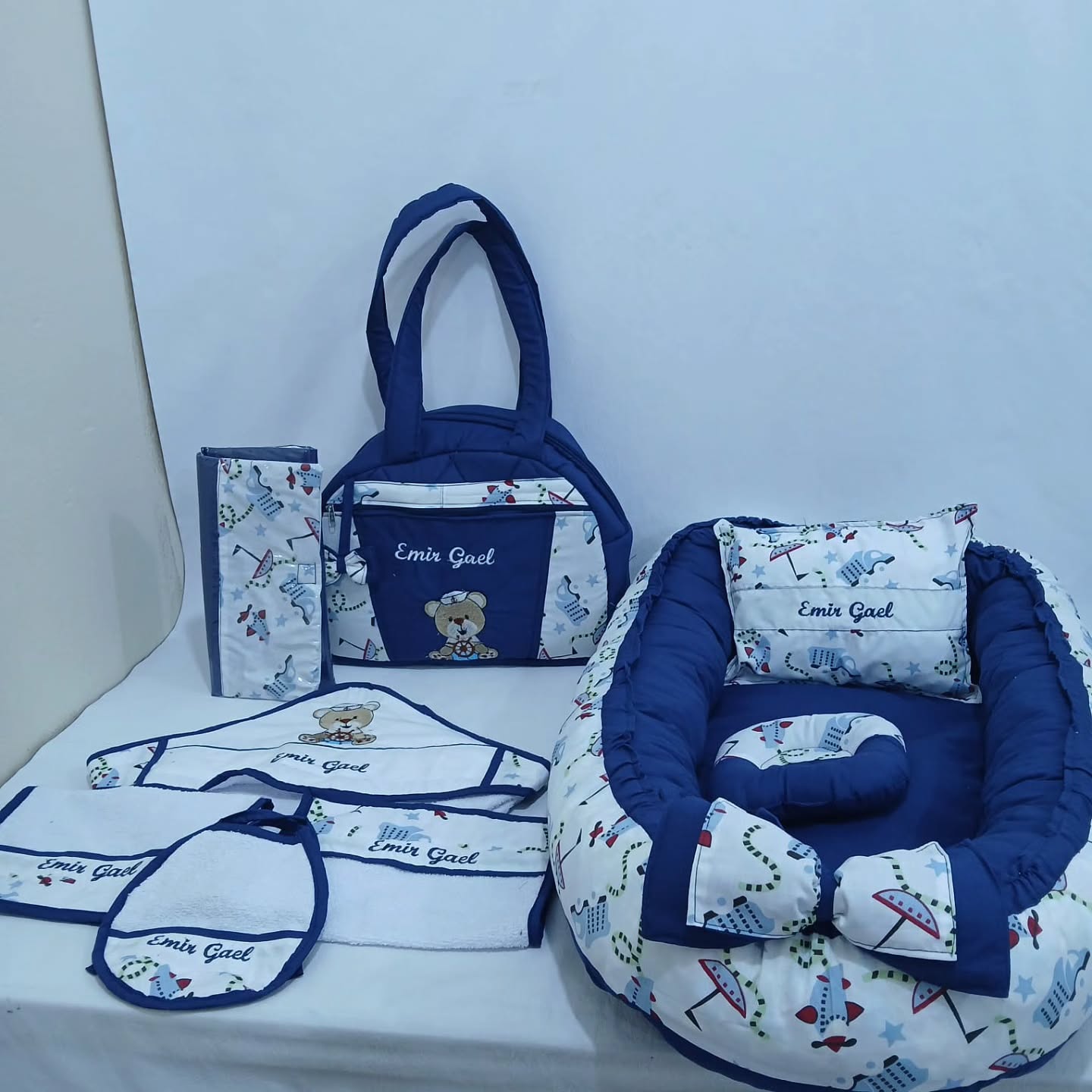 pekelandiamultistore_5 Facebook ad