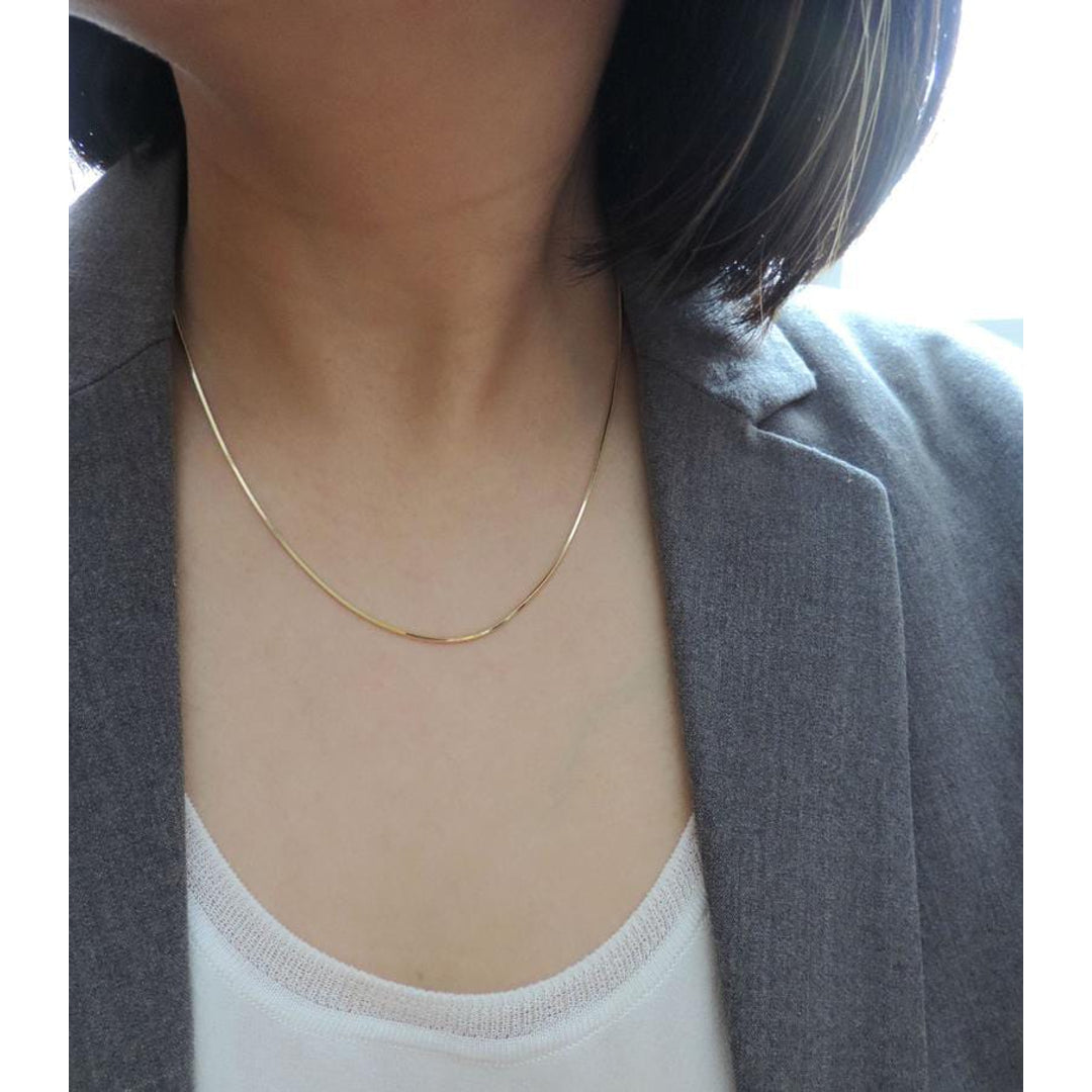 Jewelsmarscom Facebook ad: The Necklaces Everyone's Wearing Right Now