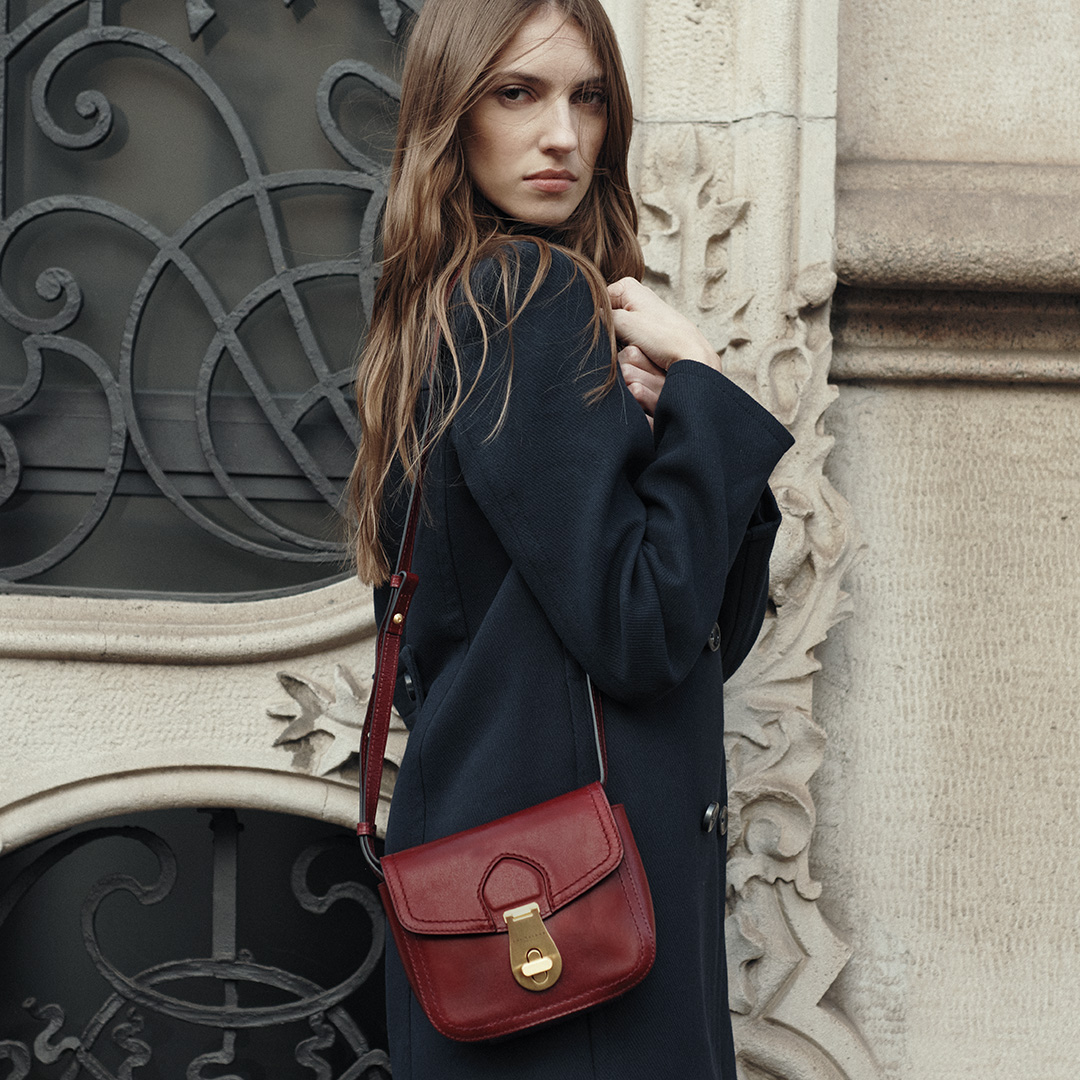 The Bridge Facebook ad: Neue Kollektion H/W 26