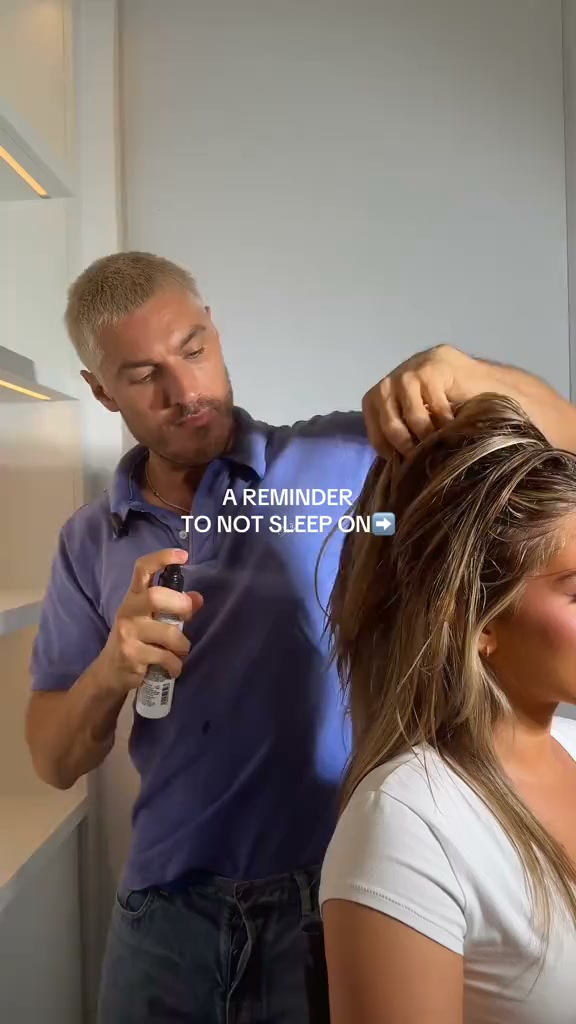 Color Wow Facebook ad: Instant root lift!