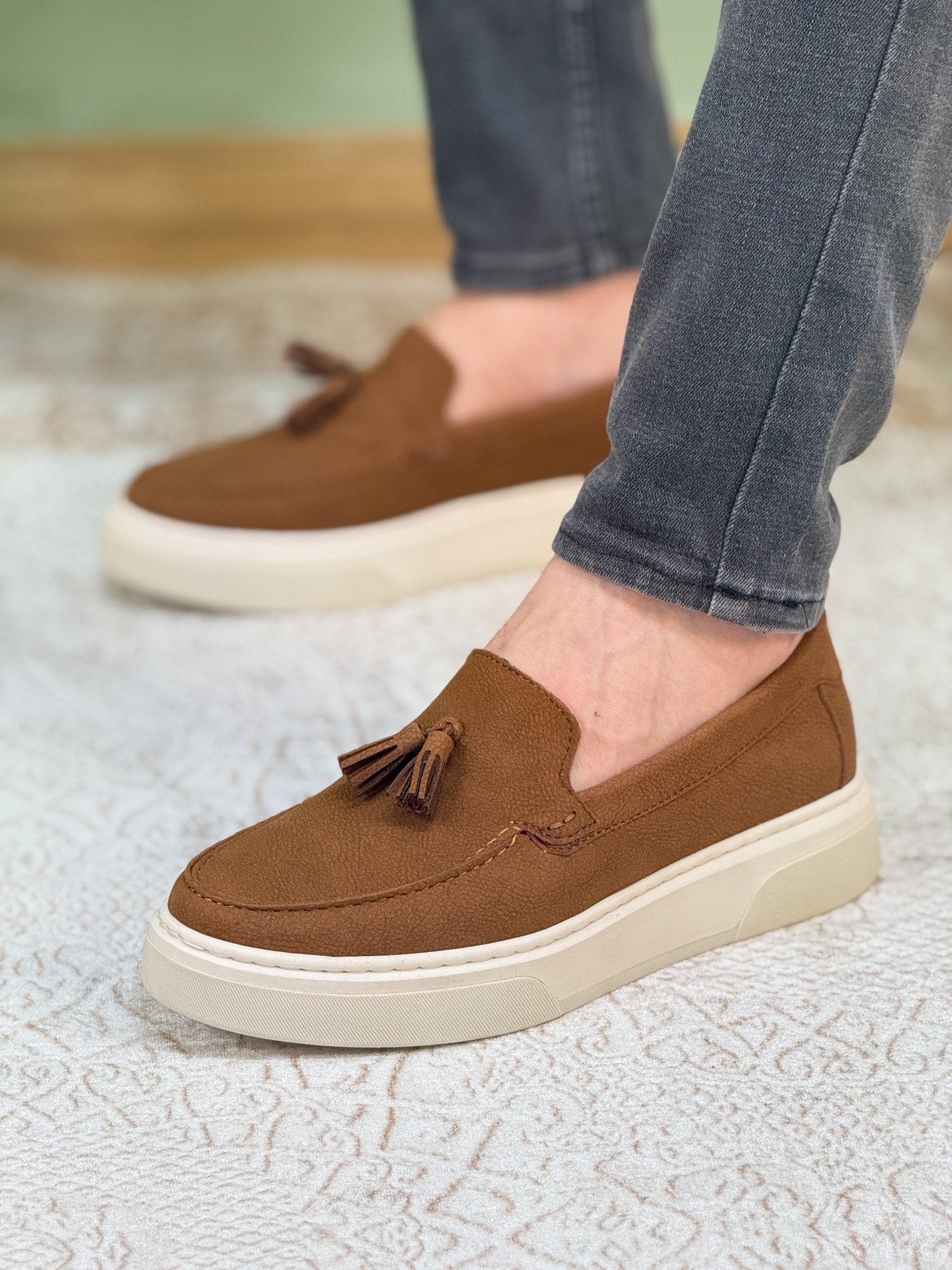SA SHOES Facebook ad: TRAPPEUR