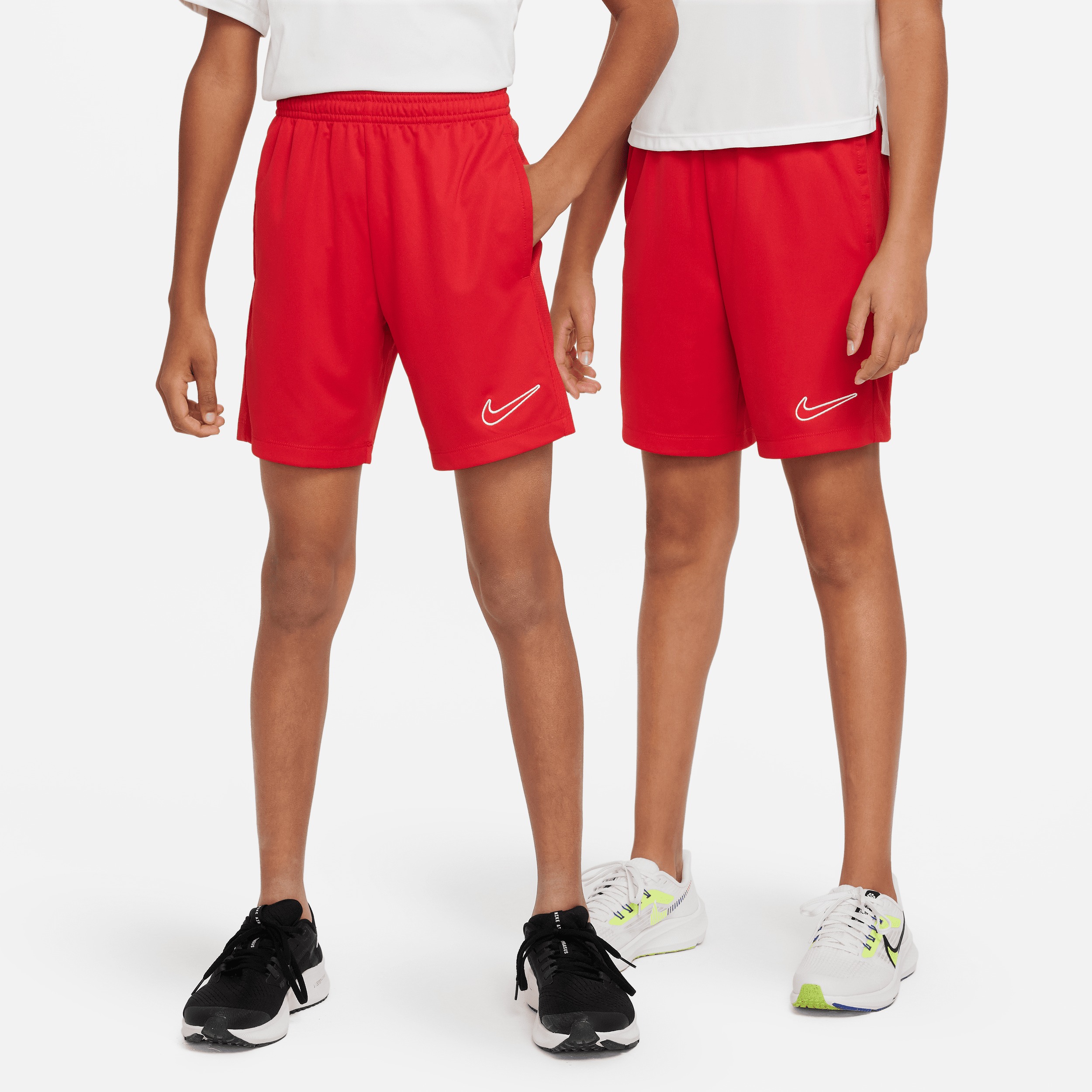 Nike Canada Facebook ad: Ball’s in your court.