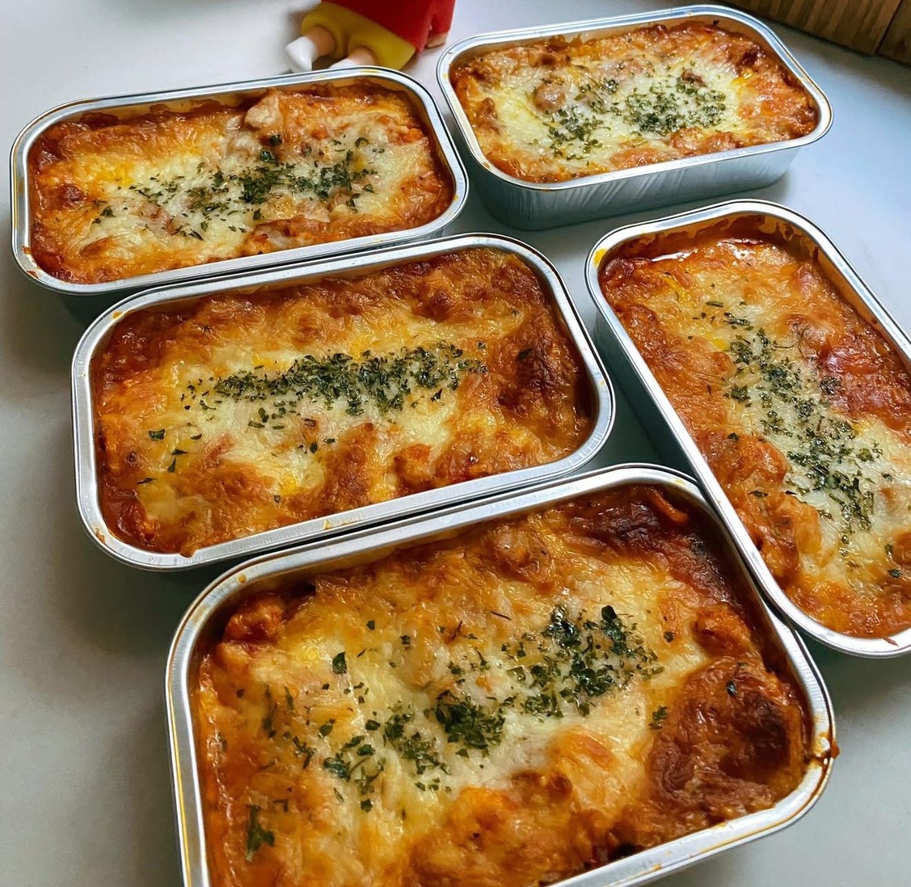 Dapur Layered Facebook ad: ๐ณ๐จ๐บ๐จ๐ฎ๐ต๐จ ๐จ๐๐จ๐ด & ๐ซ๐จ๐ฎ๐ฐ๐ต๐ฎ ๐ช๐ฏ๐ฌ๐ฌ๐บ๐ฌโฆ