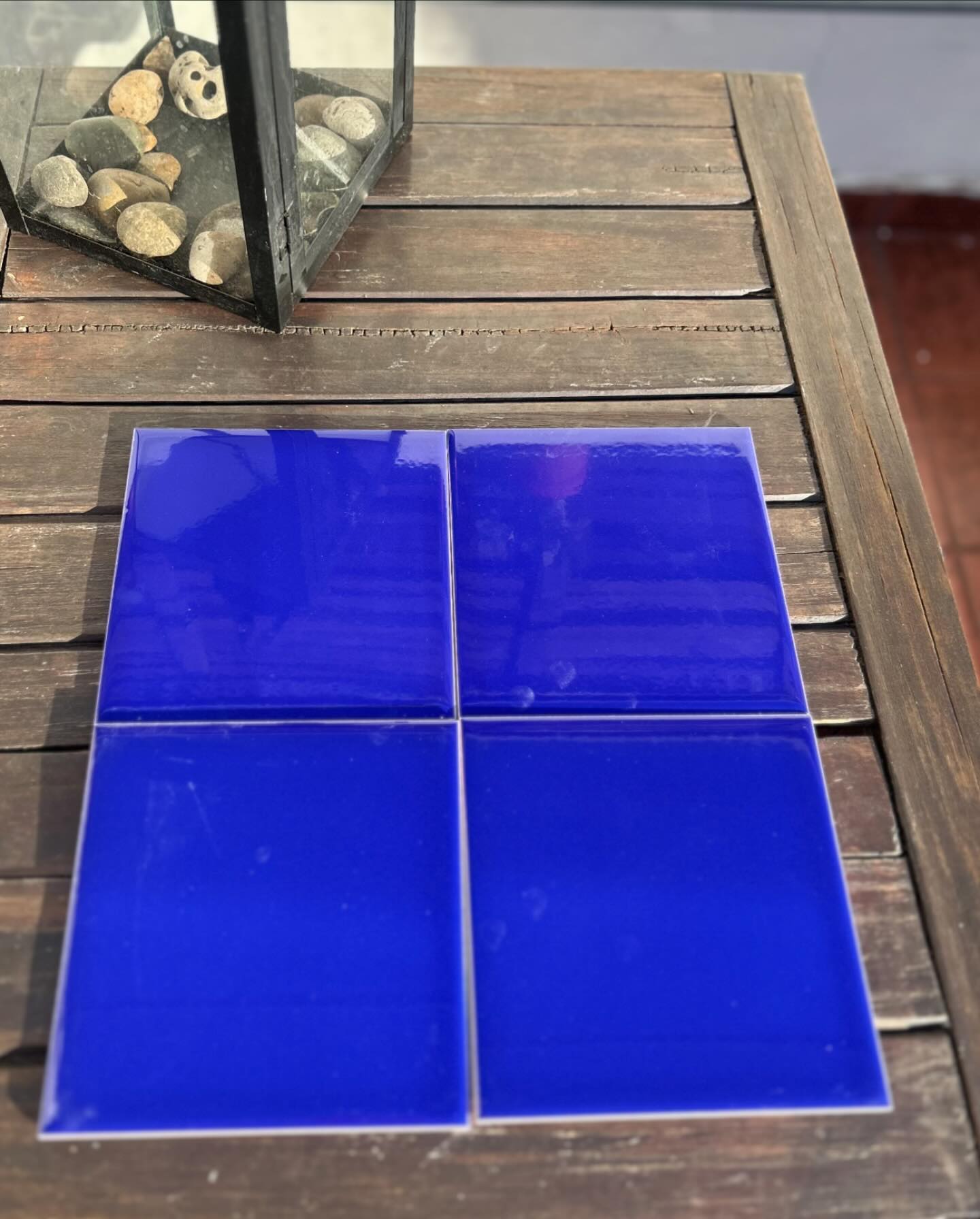 Cerámicas y azulejos de reposición Facebook ad: VENTA DE AZULEJOS 15x15