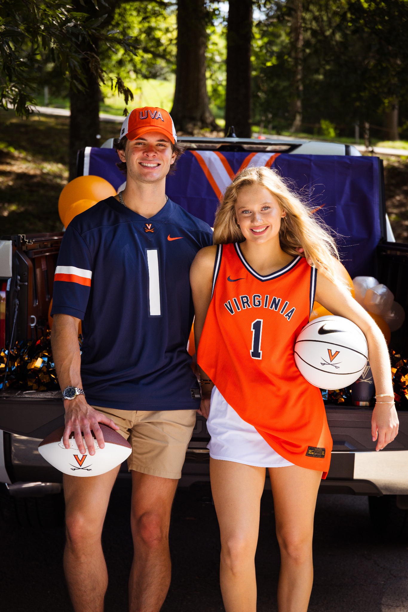 Alumni Hall UVA Facebook ad: Shop Virginia Game Day Gear!